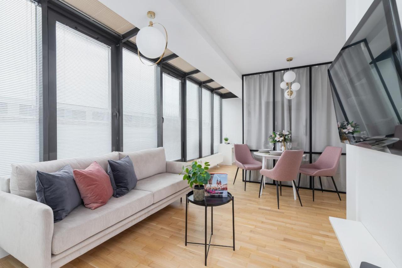 Politechnika Krakowska Apartment By Renters Prestige Exterior foto