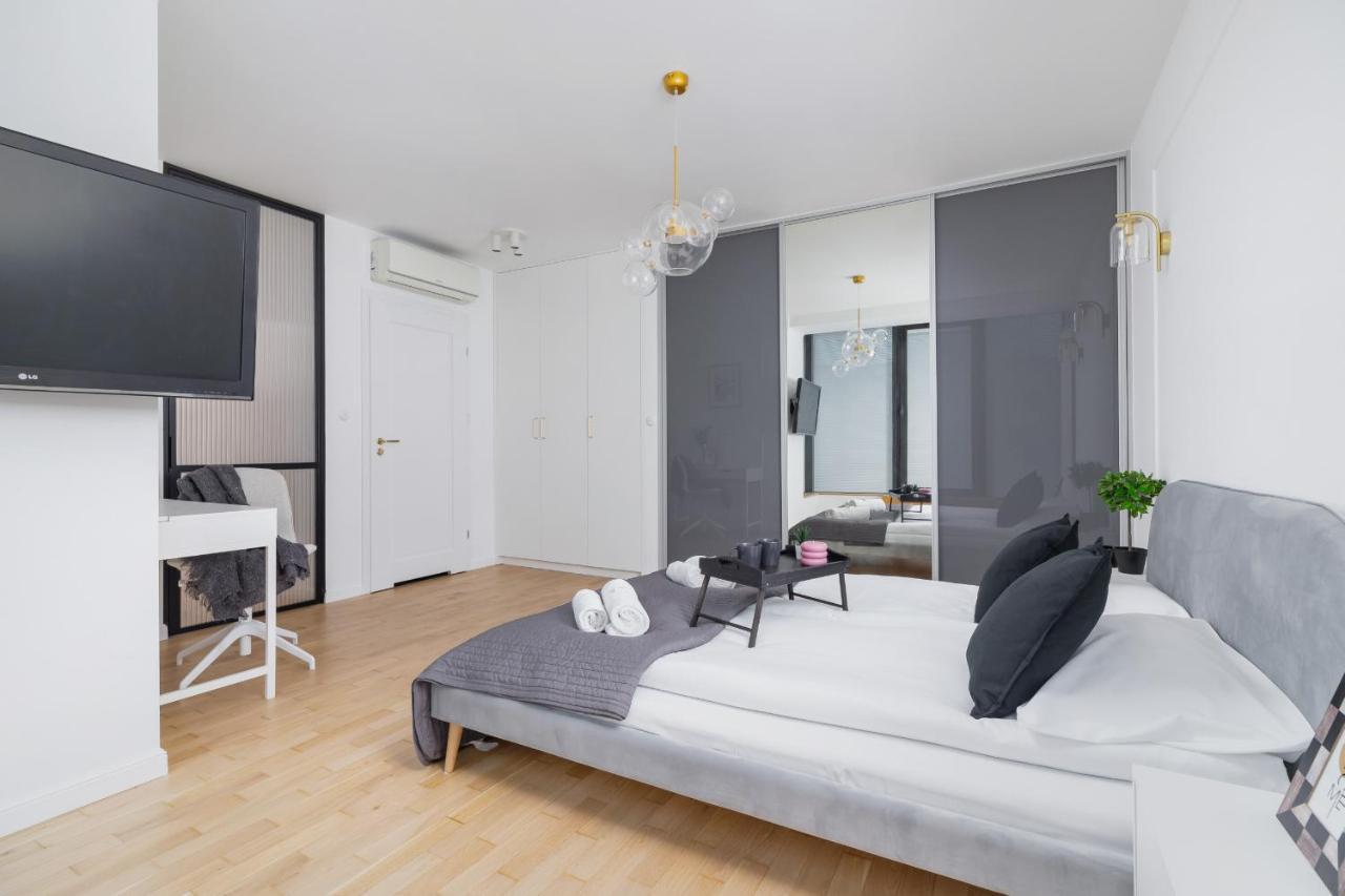 Politechnika Krakowska Apartment By Renters Prestige Exterior foto